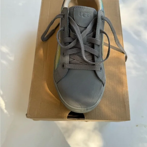 kids shoes gentle used and some new. size 5 and 5 1/2 - Picture 5 of 12